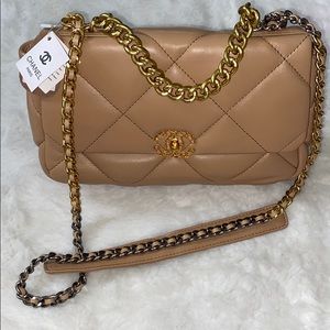 COPY - Beige/Tan quilted handbag